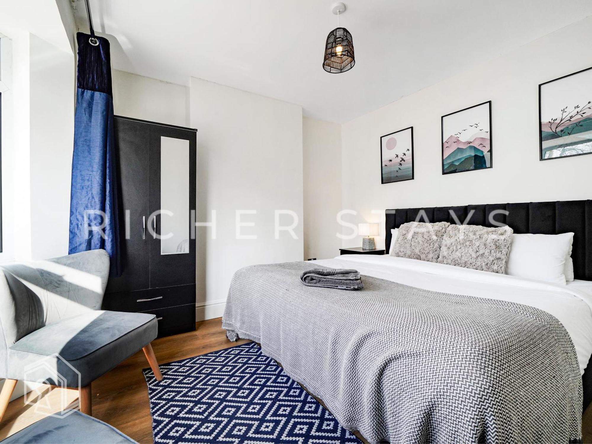 Watford Large 5Br Home - Contractors & Families Buitenkant foto